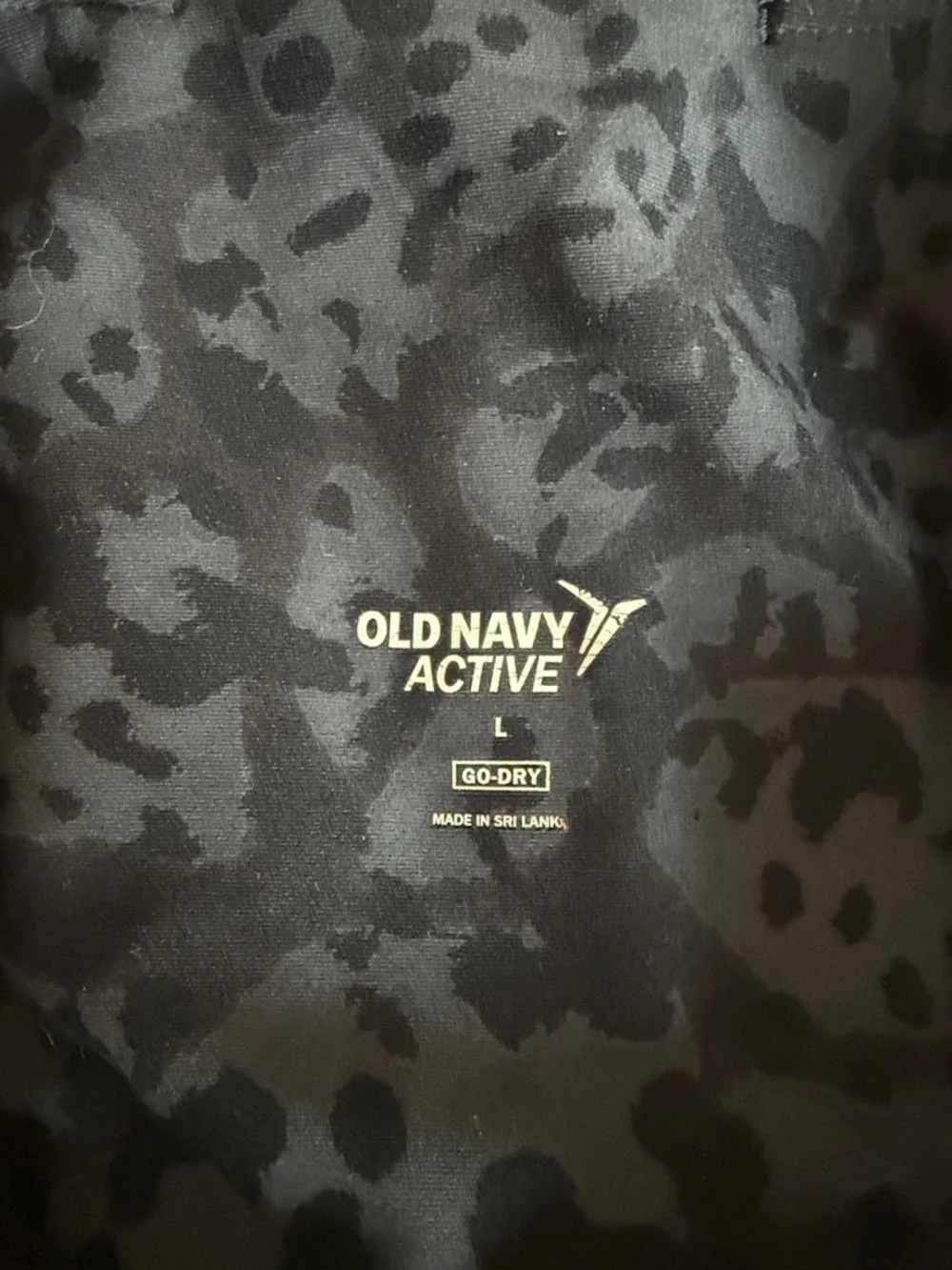 Old Navy Active Black leopard Print Leggings - Picture 2 of 4